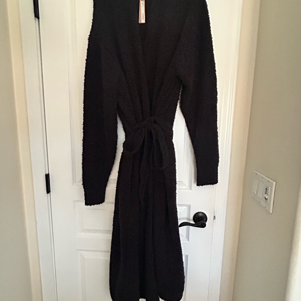 SKIMS Black Robe